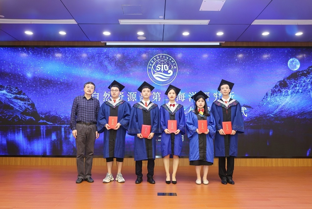 rp258385649.jpg