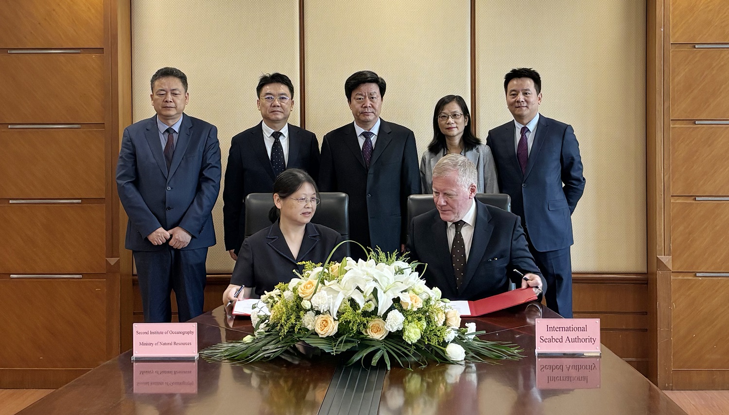 The SIO and the International Seabed Authority signed the bilateral cooperation agreement